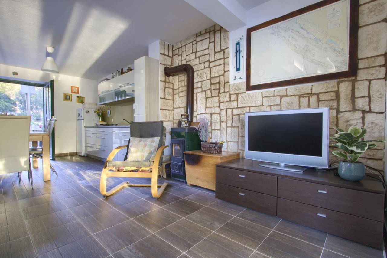 Old Fisherman'S House - Apartment Sonja Banj Esterno foto
